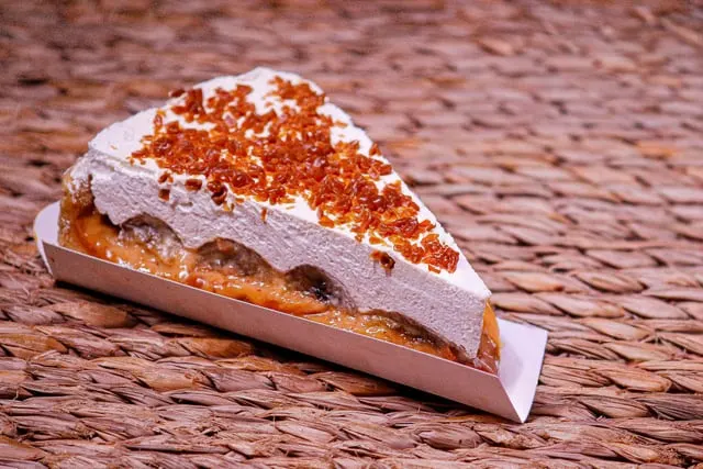 Typical banana cream pie