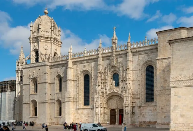 NorbertNagel, CC BY-SA 4.0, via Wikimedia Commons Jerónimos Monastery