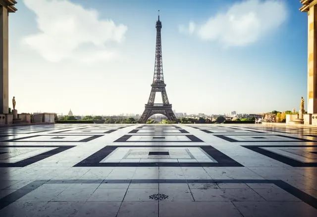 Image licensed from Shutterstock