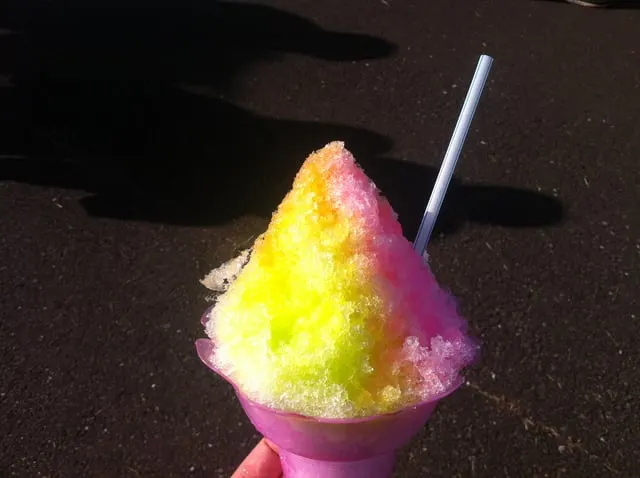 A seasonal vegetable-based dessert, such as shaved ice or a chestnut mont blanc.